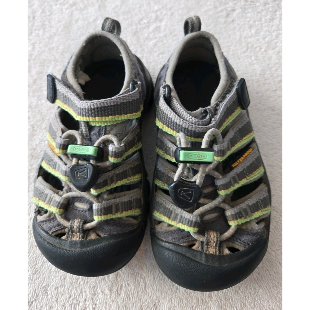 KEEN Newport‎ Toddler Kids Size 8 Sandals Gray And Green Camping Outdoors